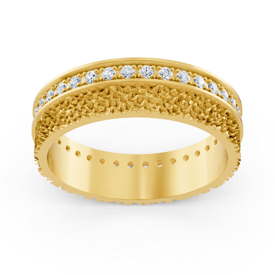 Exquisite diamond ring in 14K yellow gold