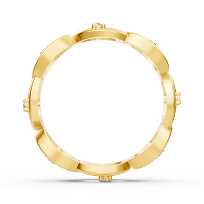 Yellow gold diamond ring with chain link design