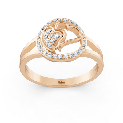 Zarter Herzform Diamantring in Roségold mit filigranen Pavé-Akzenten