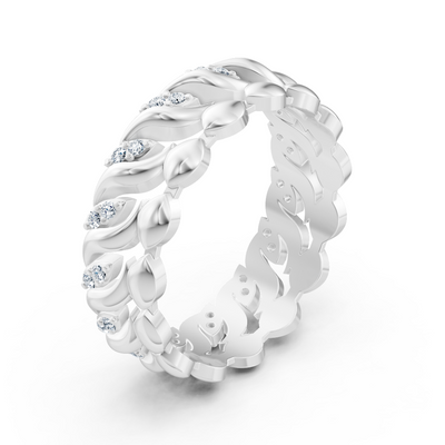 Zarter Weissgold Ring mit Diamanten im Herzranken Design