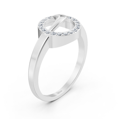 Elegant white gold diamond ring with claw setting