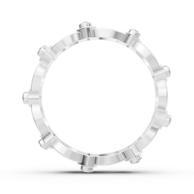 White gold ring with round diamonds